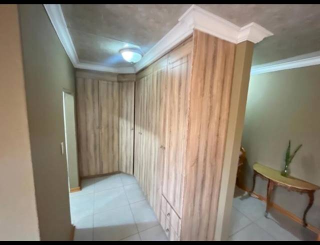 3 BEDROOM HOUSE FOR SALE IN DAWN PARK